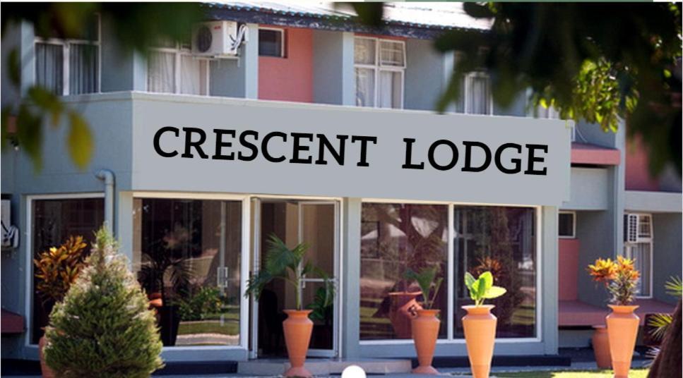 Crescent Lodge Ливингстон Экстерьер фото