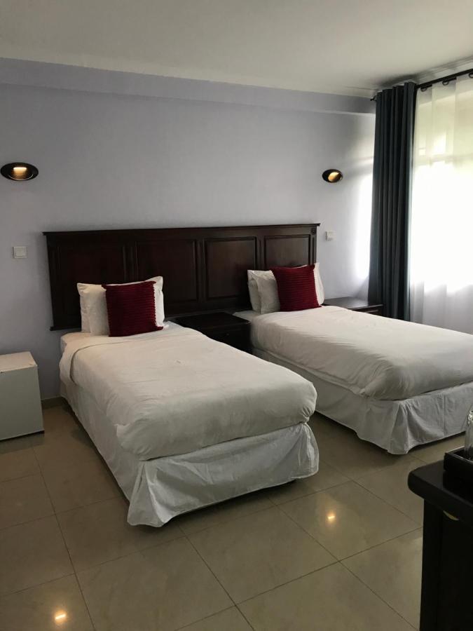 Crescent Lodge Ливингстон Экстерьер фото